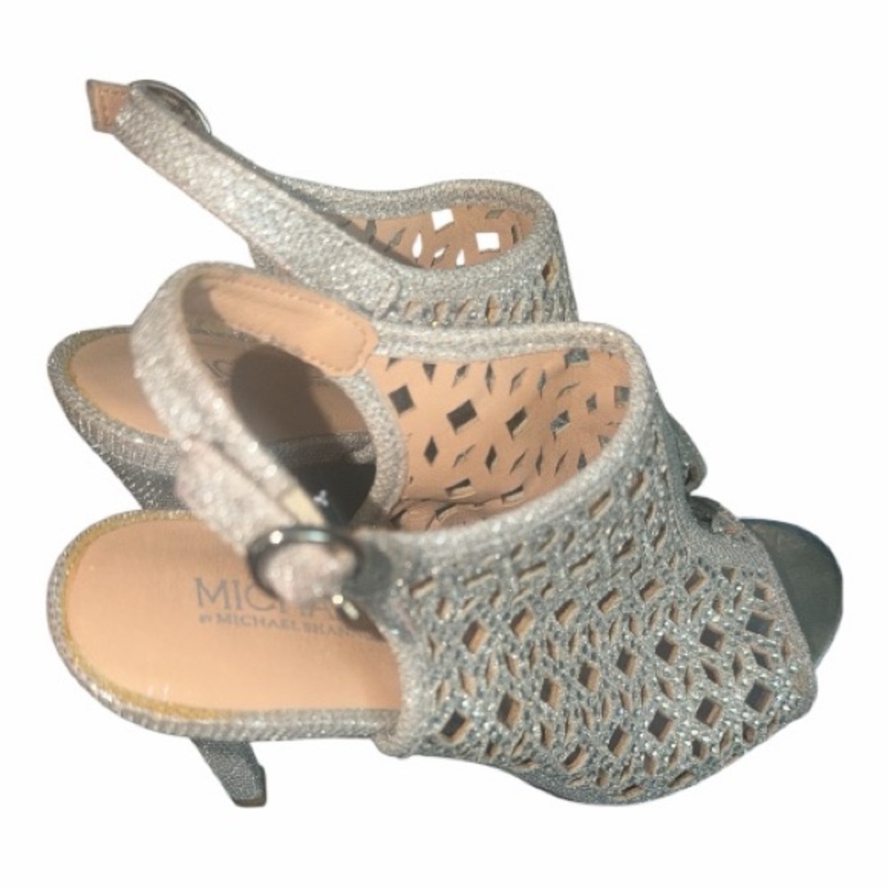 Michael Koors Alie Cut Out Elegant Silver Women's Heels Size 9 NWOT - Picture 5 of 11